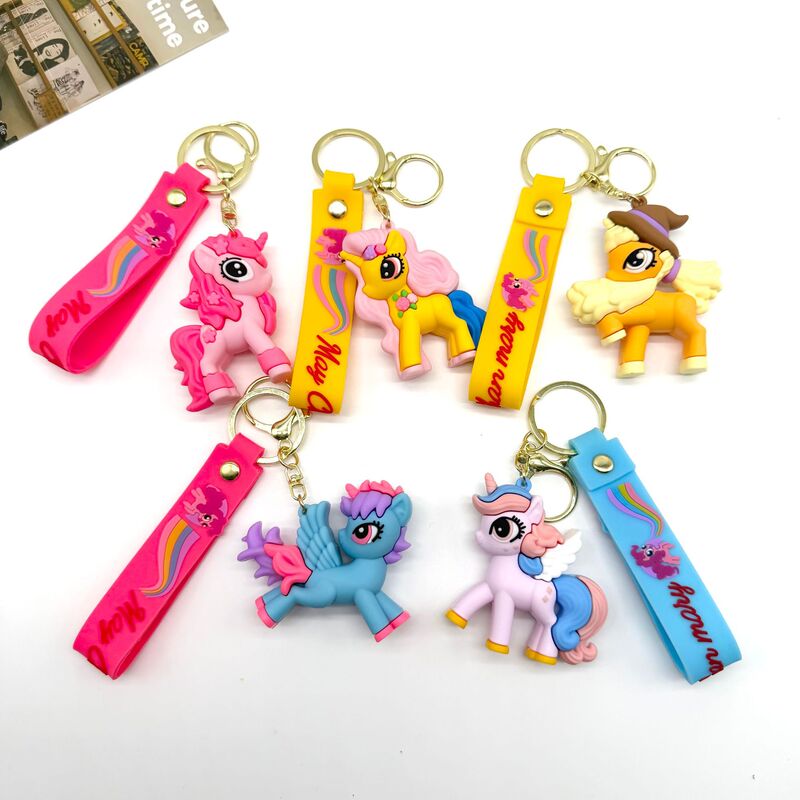 New Cute Doll Rainbow Unicorn Keychain Backpack Pendant Exquisite Car Keychain Claw Machine Gift