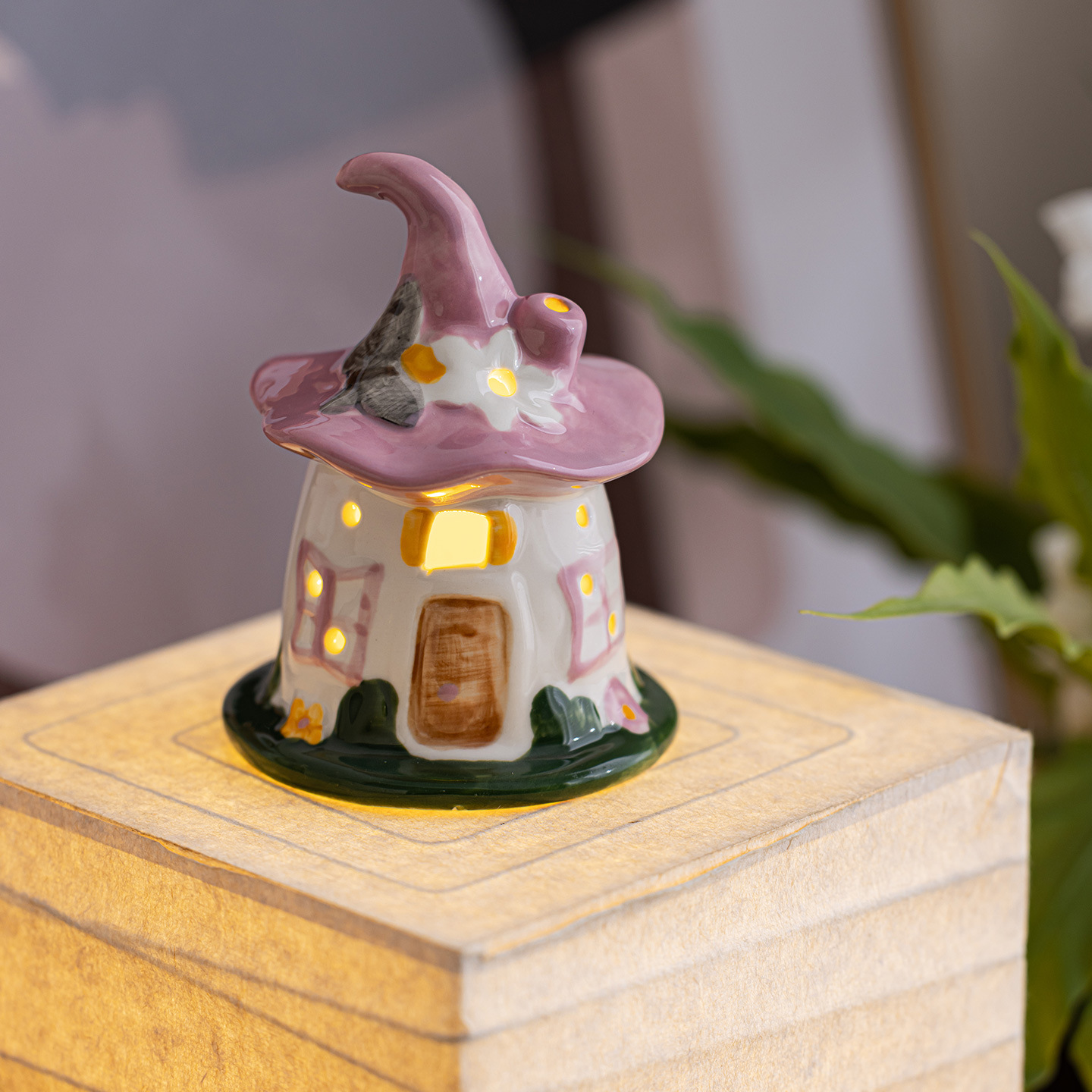 Casa mágica lámpara de noche regalos de cumpleaños de cerámica femenina atmósfera lámpara de cabezal de cama adorable dormitorio de niños adornos de lámpara de sueño