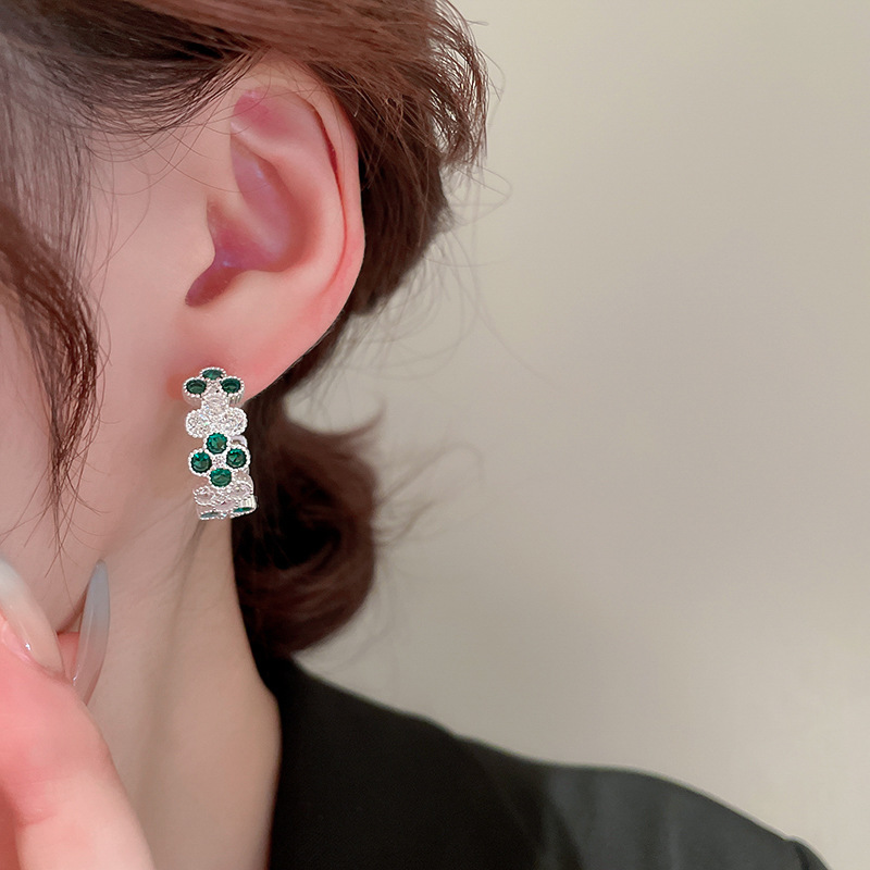 Simple Style Heart Shape Copper Plating Zircon Earrings 1 Pair