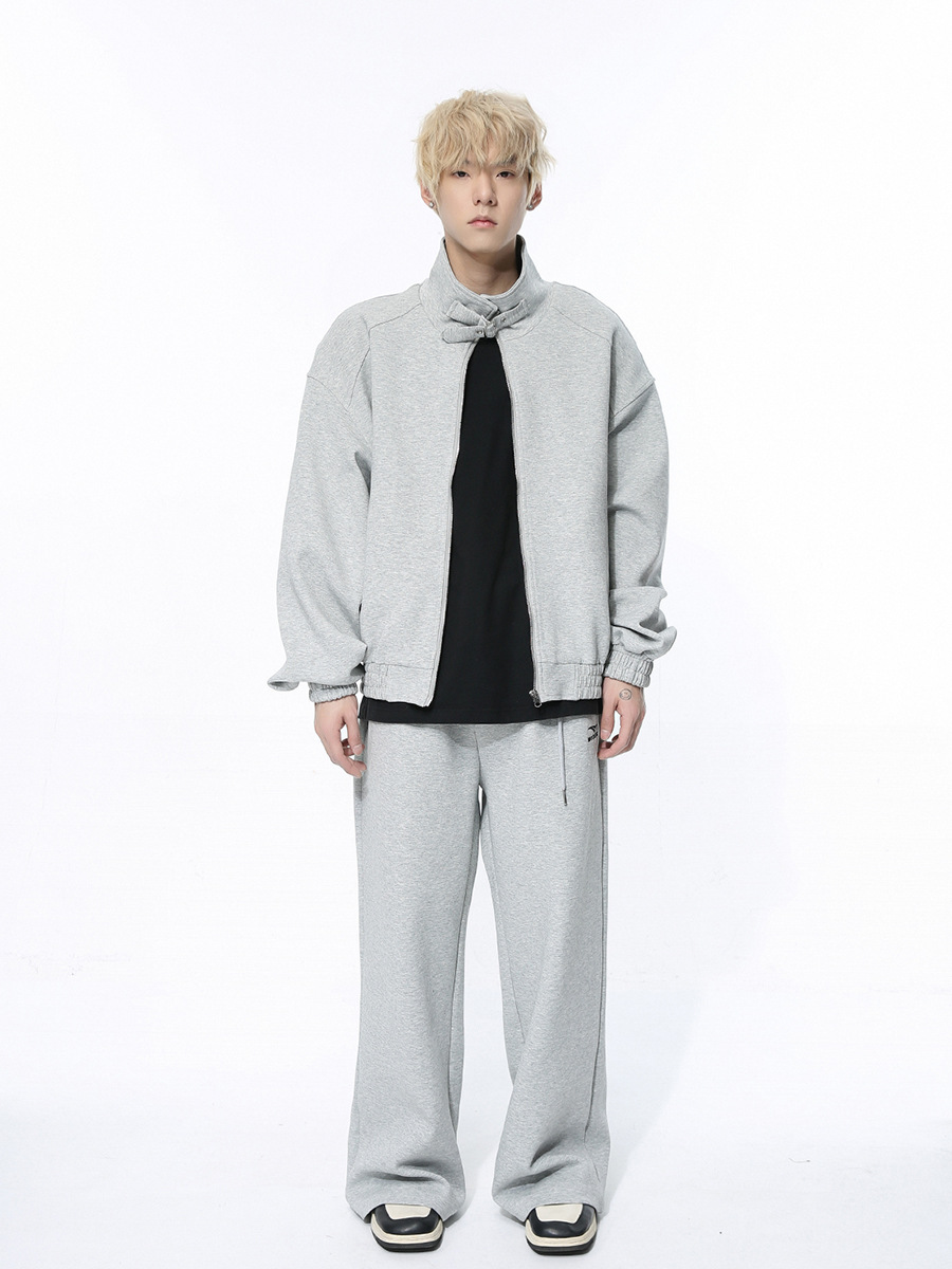 Mtlclothes ropa de Hombre | 2024 primavera nueva moda nacional bordado collar de pie suéter conjunto de tres piezas traje de color sólido