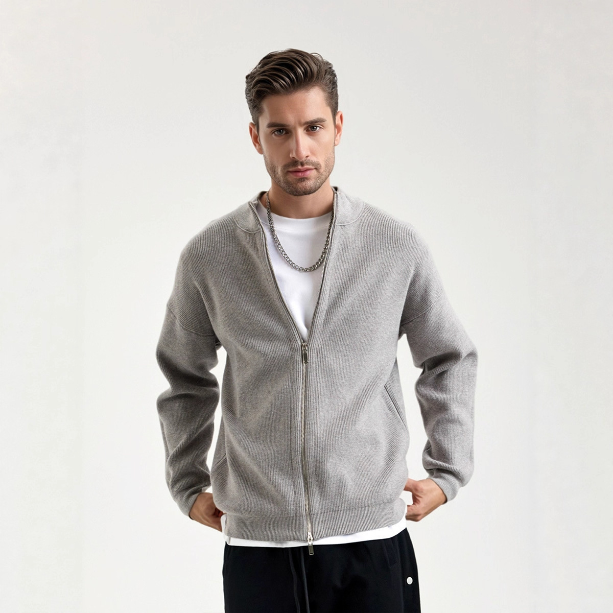 Suéter de cuello alto americano 2025, otoño y invierno con doble cremallera, chaqueta de punto de cardigan para hombre, chaqueta de color sólido suelta.