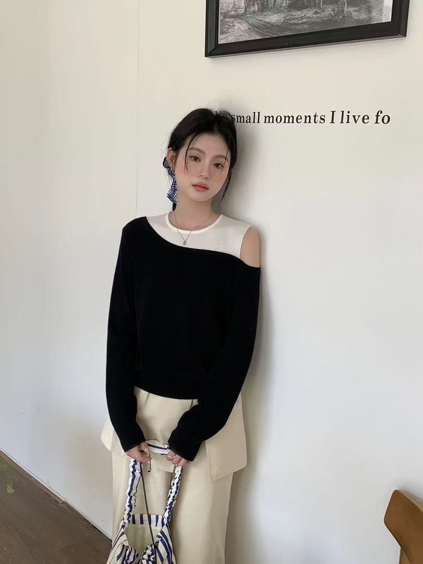 秋季新款韩系设计感斜露肩毛衣女圆领套头条纹韩版打底针织衫上衣|undefined