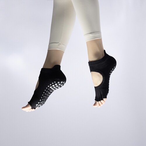  New High Quality Summer Pilates Socks Yoga Socks Anti-Slip Professional Women's Toe Socks Sports Split Toes