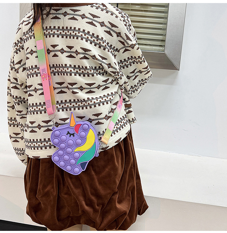 Cross-border new product: Unicorn Rat Extermination Pioneer Coin Purse, Cartoon Silicone coin Purse, mini crossbody bag, storage bag undefined