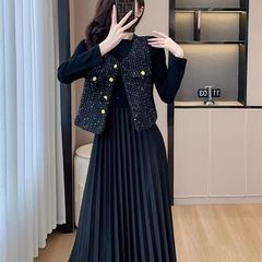春季小香风马甲连衣裙两件套女2025秋冬季新款百褶长裙套装百搭