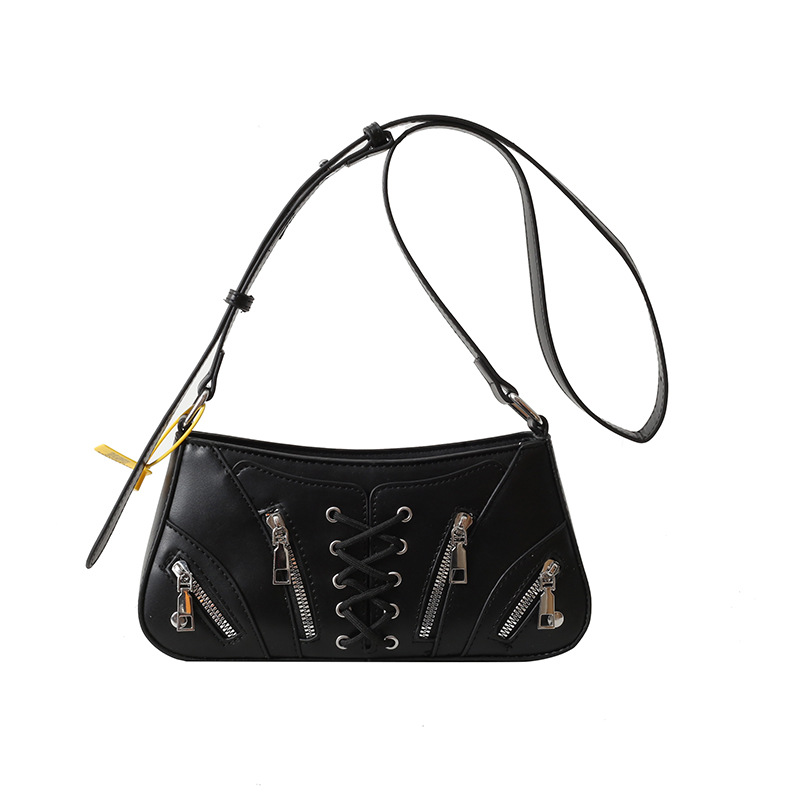 Bolso bandolera transfronterizo femenino 2024 nuevo estilo personalidad chica caliente estilo remache bolso de axila moda bolso bandolera de un solo hombro