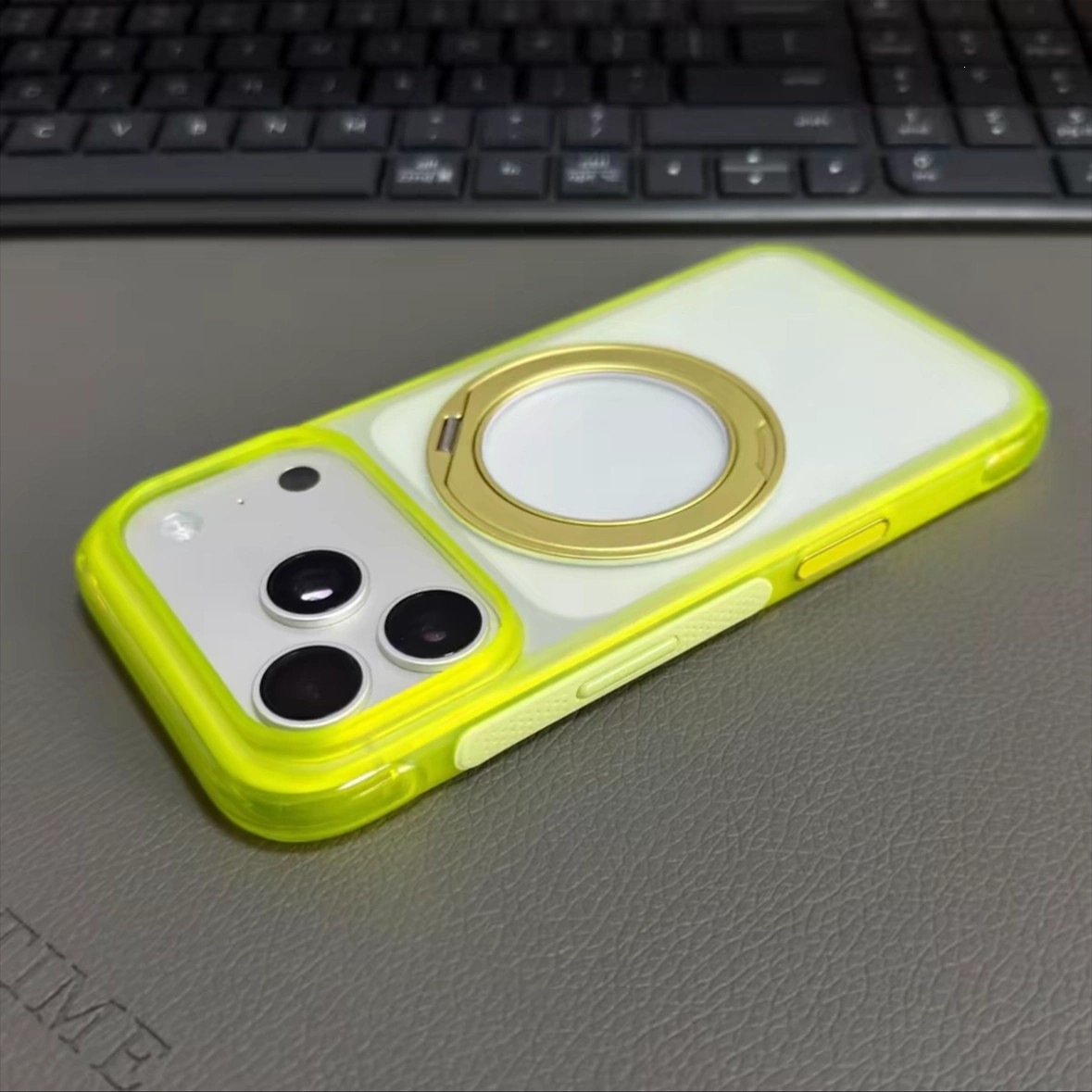 适用iPhone17ProMax手机壳肤感磨砂旋转支架磁吸苹果16防摔保护套