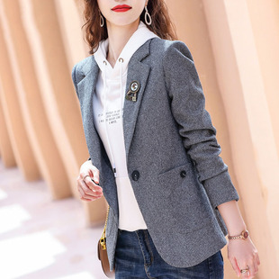 �������b����Ů����2025�¿��n��r�К��|���e�̿��IС��������