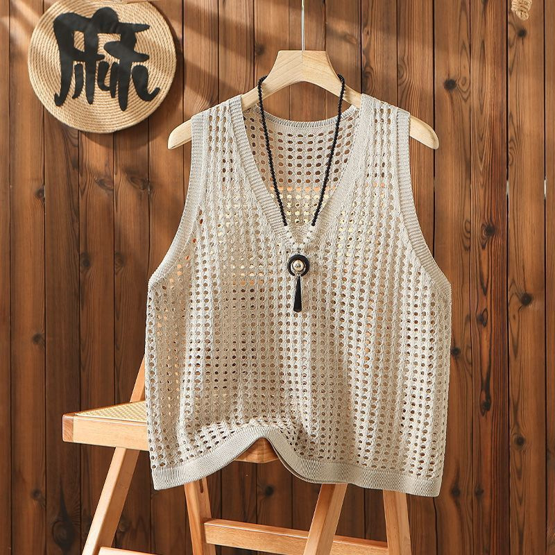 Plus Size V Neck Loose Plaid Cut Out Knitted Vest for Women to Wear as an Outer Vest in Early Autumn, Sweater Vest and Waistcoat