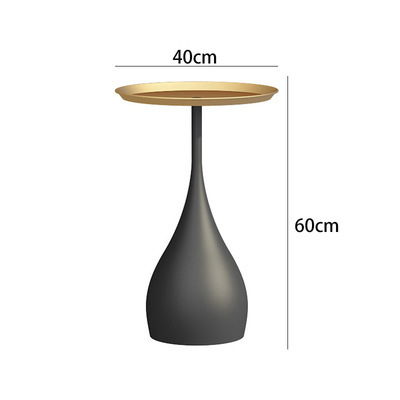 Disco dorado + fondo negro