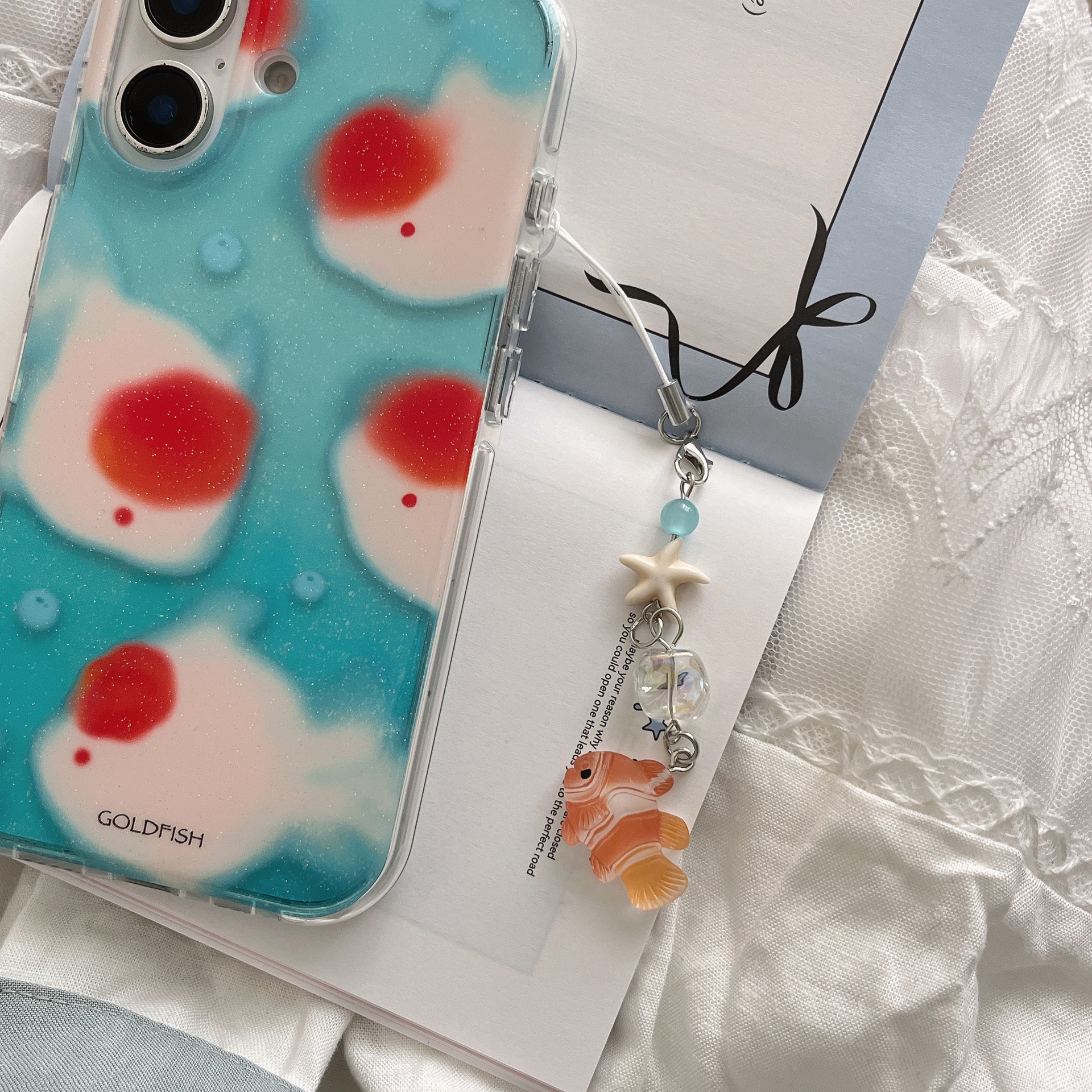 Pez cabeza grande burbuja azul translúcida coreana para Apple 15/16 funda para teléfono móvil 15ProMax nicho 14 femenino 13 nuevo 16P