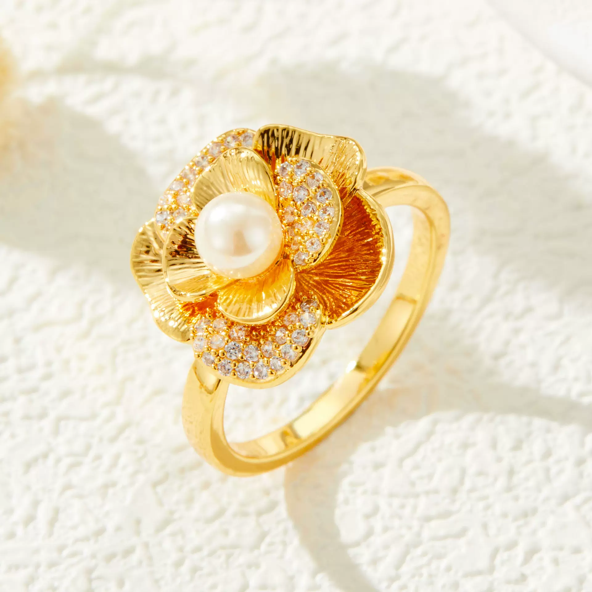 立体金色拉丝花朵开口戒指原创设计玻璃珍珠微镶锆石指环圈食指戒