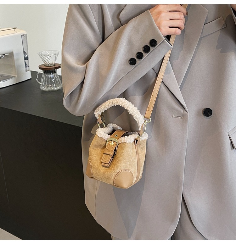 Lambskin mini bucket bag, Maillard suede retro handbag, 2024 new style, single-shoulder crossbody handbag undefined