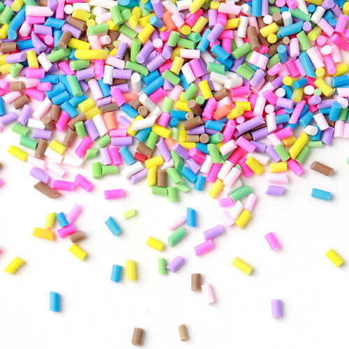Simulated cream colored needle candy, colorful particles, soft ceramsite, bread crumbs, crushed sugar, chocolate silk cake decoration
