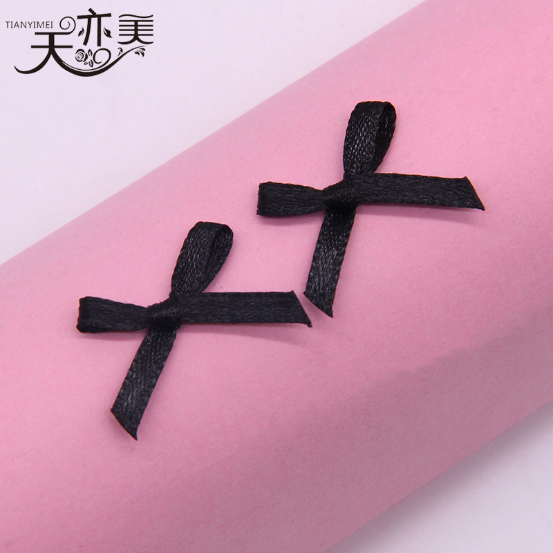 En stock 0,3 cm cinta de poliéster blanco y negro pequeño arco caja de regalo ropa interior decorativa ropa interior DIY arco