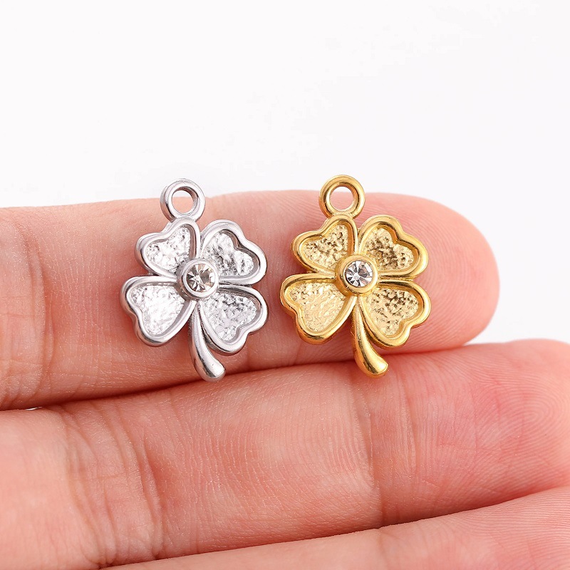 10g Weight Pendant Jewelry Making Type DIY Ornament Accessories Classification 3 PCS/Package Quantity 304 Stainless Steel Material Shamrock, Four Leaf Clover, Bow Knot Pattern All Seasons Season Plating Design Basic Style 3 PCS/Package 304 Stainless Steel Shamrock Four Leaf Clover Bow Knot Pendant 6
