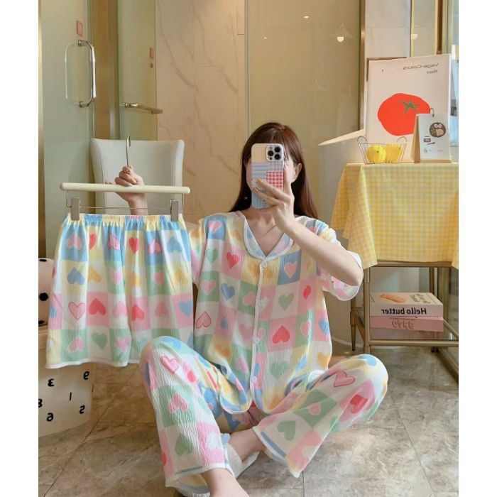 Cardigan transfronterizo al por mayor, pantalones de manga corta, pantalones cortos, pijamas de mujer de tres piezas, servicio a domicilio de solapa pequeña de verano