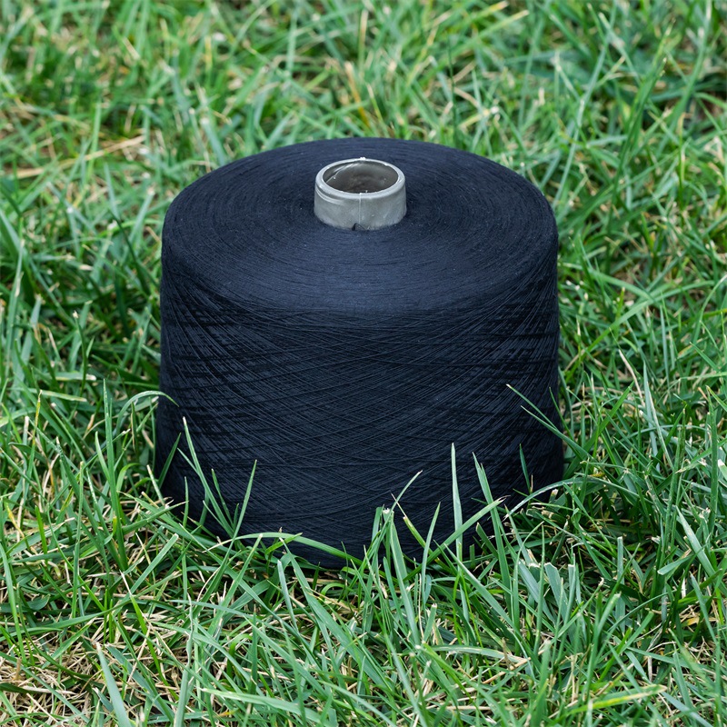 黑色涤纶双股纱赛络纺纱线 21/2 32/2 40/2环纺黑涤纶短纤合股纱