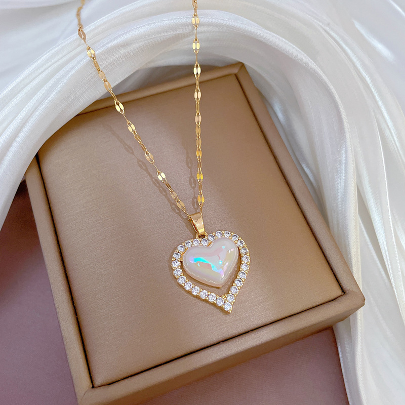 Fashion Heart Shape Titanium Steel Plating Zircon Pendant Necklace