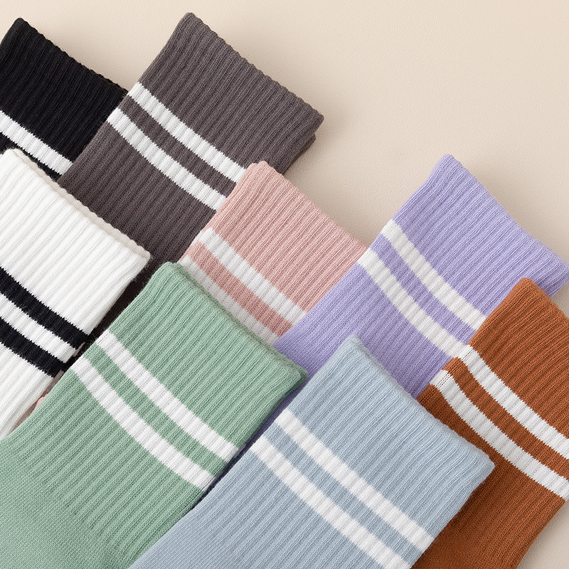 Calcetines de Pilates para mujer, calcetines deportivos de yoga de dos rayas a media pantorrilla, calcetines de suelo profesionales antideslizantes para adultos