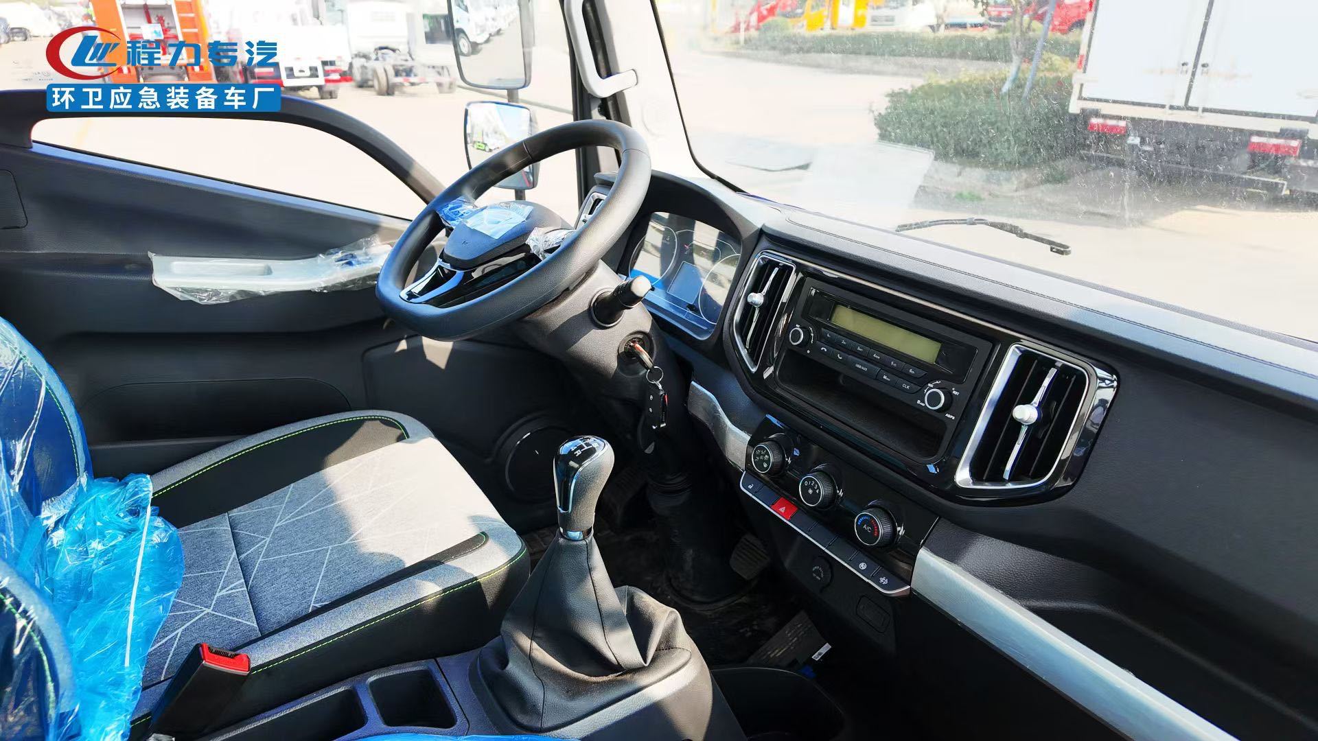 Blue license plate sprinkler truck, Foton Linghang M5 blue license plate sprinkler truck price, complete range of models, available for installment payments