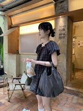 银河汽水 泡泡袖花苞连衣裙2023新款女夏格子木耳边小个子中长裙