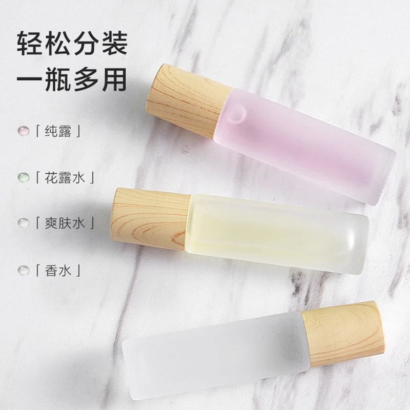 Cubierta de grano de madera botella de rodillo botella de aceite esencial de vidrio esmerilado 5ml10ml cosmético sub-embalaje botella de cuentas pequeña botella de muestra al por mayor