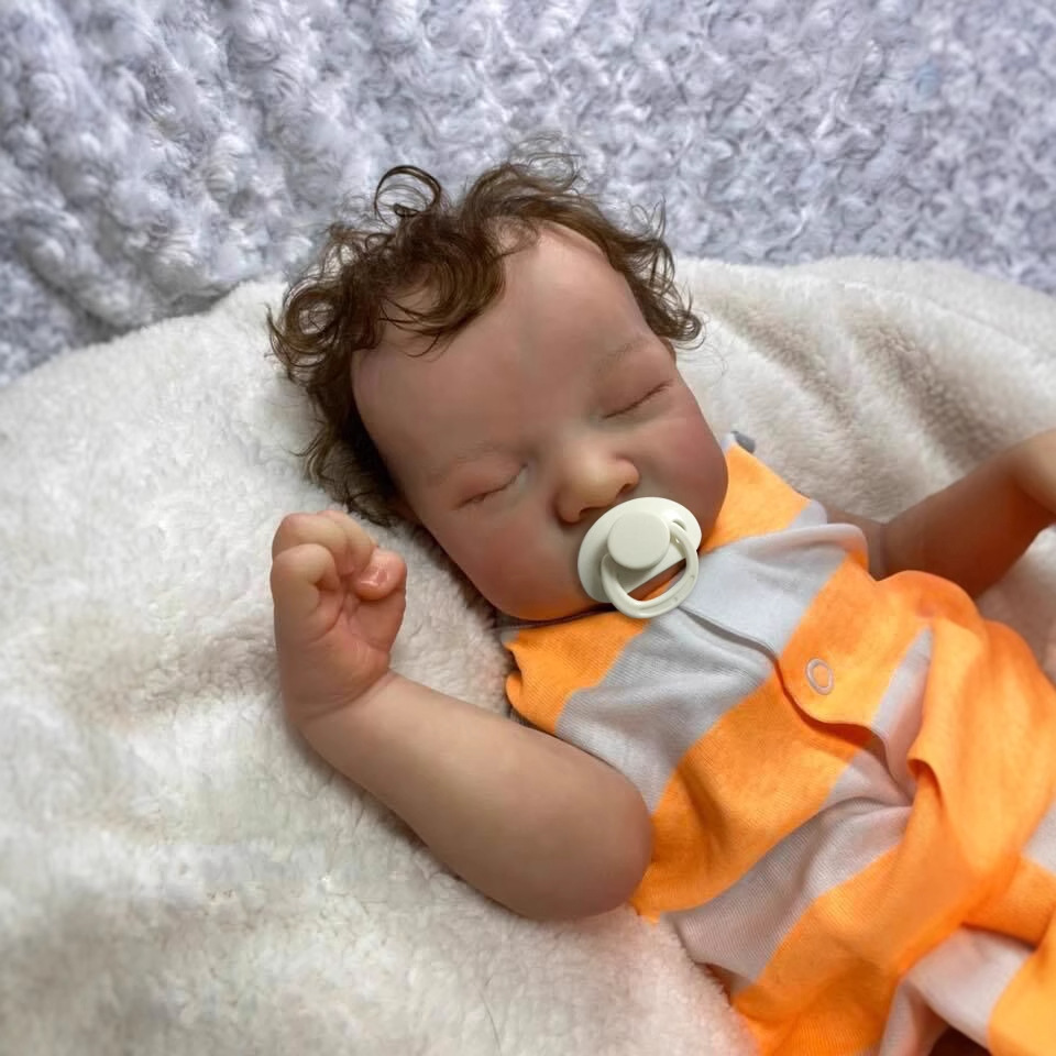 49cm muñeca de simulación bebé implantado pelo Levi transfronterizo e-commerce entrega de una sola pieza