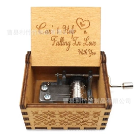 音乐盒;储蓄罐;木质工艺品
