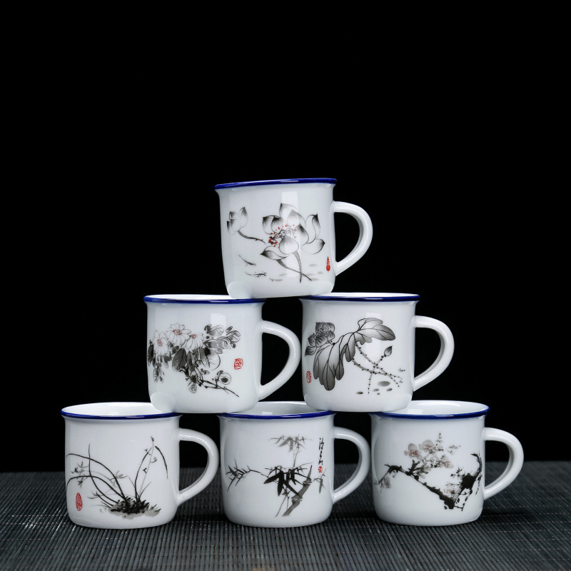 Tazas de cerámica nostálgicas tazas de vino recuerdos tazas de vino 1 yuan 2 yuanes fuente al por mayor creativa encantadora taza de menú de esmalte imitación retro
