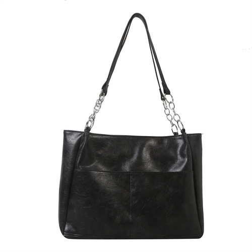 Niche design single shoulder class commuting armpit bag 2023 winter new casual large capacity tote bag handbag