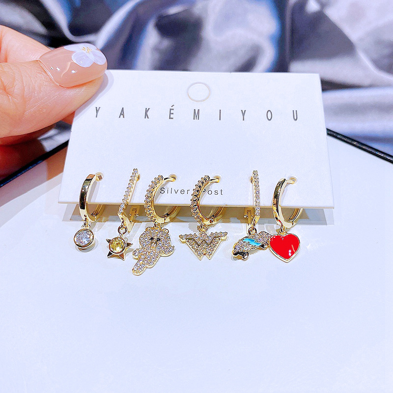Yakemiyou Fashion Heart Gold Plated Zircon Gold Plated Earrings display picture 2