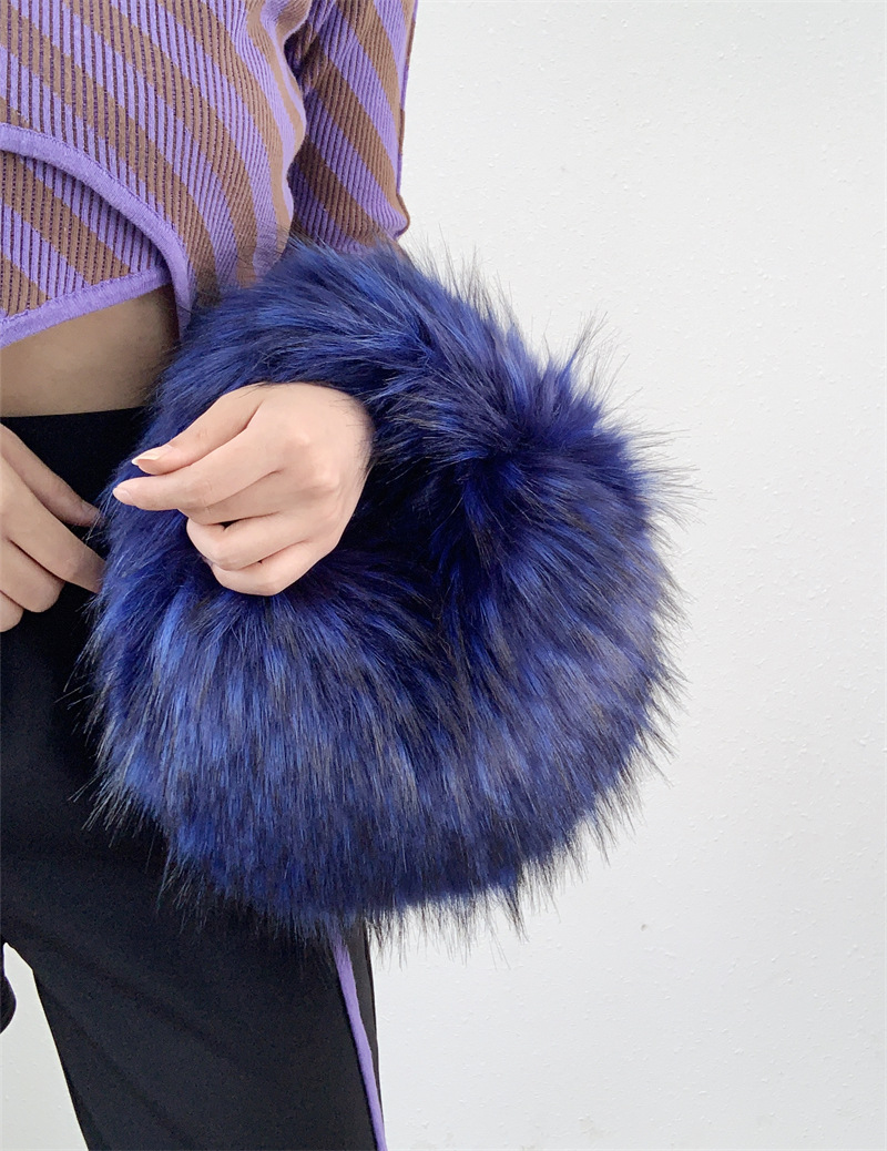 Women's Autumn&winter Plush Color Block Streetwear Round Magnetic Buckle Handbag display picture 3