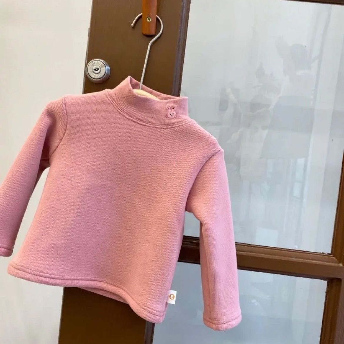 Diseño universal con bordado para niñas otoño y invierno para niños coreanos nuevo terciero grueso una camisa de conejo de terciero