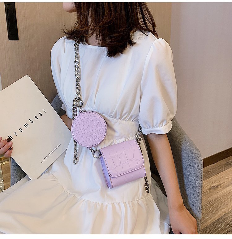 Mujeres Todas Las Temporadas Cuero Color Sólido Estilo Vintage Cuadrado Hebilla Magnética Juegos De Bolsas display picture 2