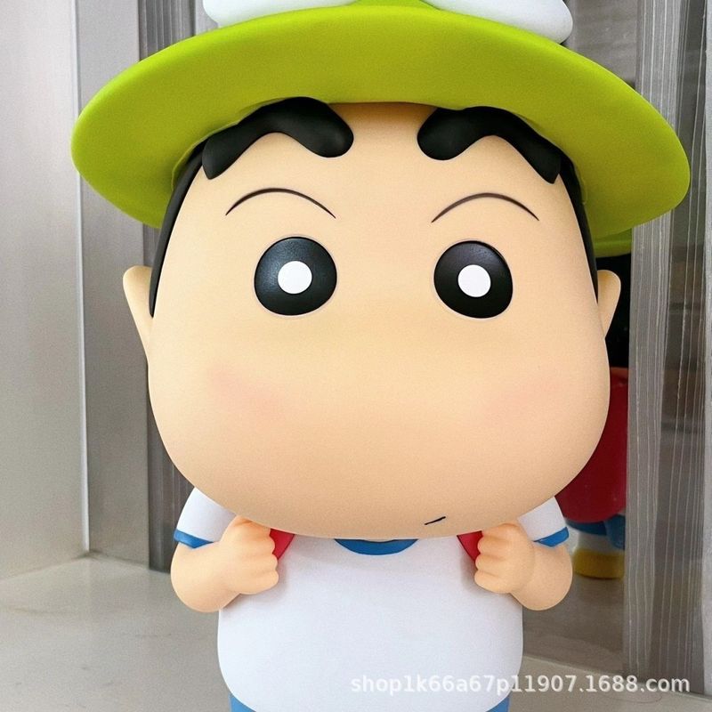 新しいクレヨンしんちゃんフィギュアカエルしんちゃん装飾品アニメ漫画トレンディなおもちゃ人形かわいいデスクトップギフト|undefined