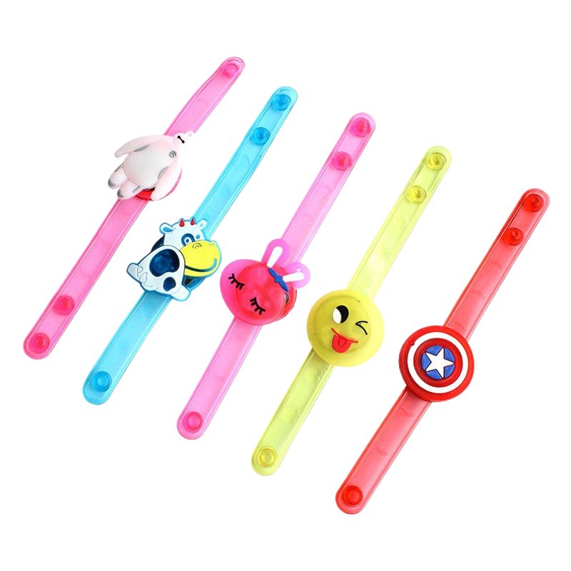 Reloj luminoso de los niños pulsera juguete flash wechat negocio menos un yuan kindergarten regalo para estudiantes