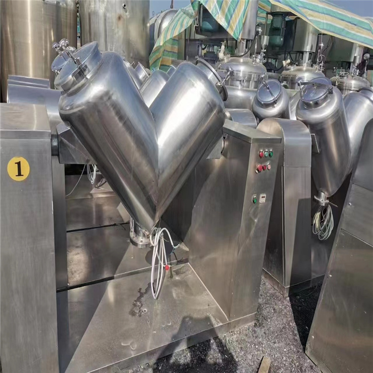 出售二手V型混合机二手300升200升400升V型混合机700升V型混合机