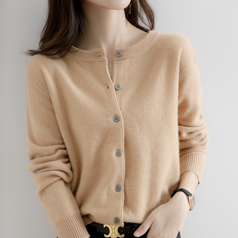 2022 Spring and Autumn new knitwear sweater cardigan women's round neck short slim bottoming shirt long sleeve coat