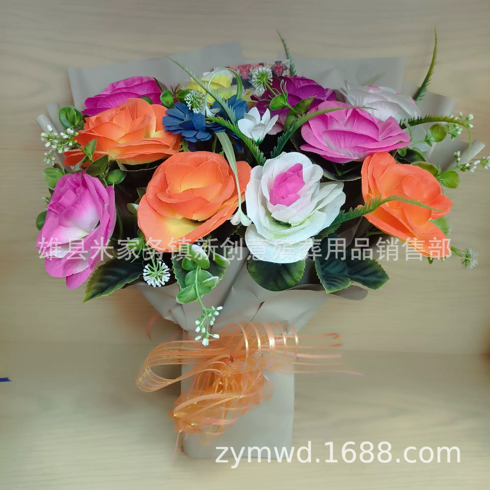 New creative funeral bouquet with-handheld flowers, artificial rose bouquet, Qingming Festival keepsake, holding flowers