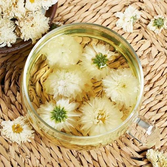 Factory straight hair Anhui Huangshan tribute chrysanthemum canned 100g containing cans of chrysanthemum tea wholesale origin supply generation of white chrysanthemum