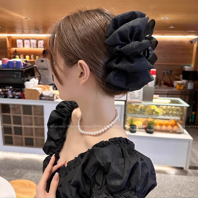 夏の新しいハイエンドオーストリッチぬいぐるみヘアクリップ女性のための大型サメクリップ黒羽グリッパー頭飾りクリップ|undefined