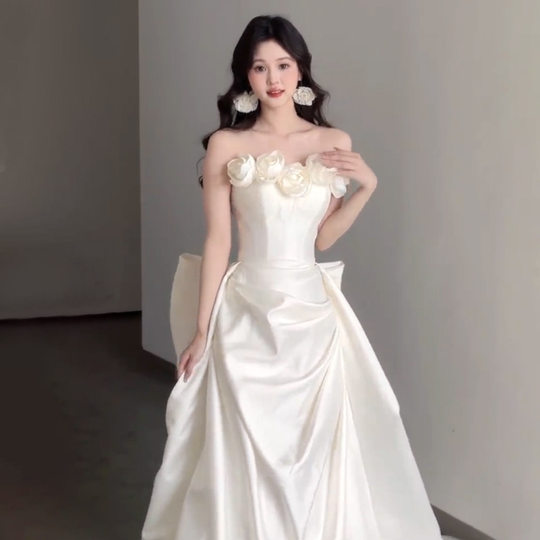 French Strapless Satin Fishtail High-end Texture Light Wedding Dress Bridal 2024 New Style Small Wearing Evening Dress
