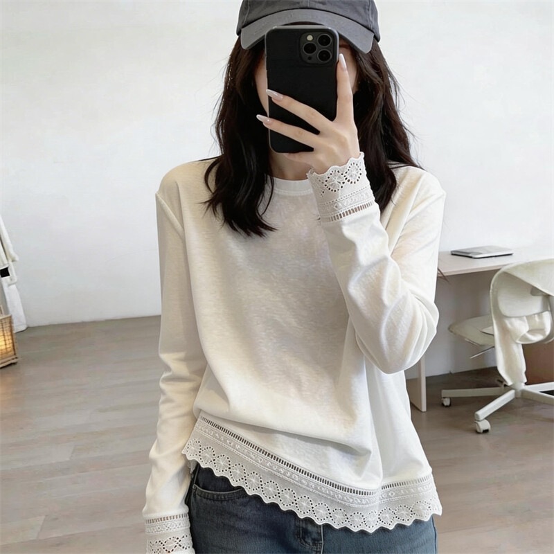 White snowflake cotton round-neck long-sleeve t-shirt for women, thin and elegant with lace splicing, suitable as a base layer top for autumn