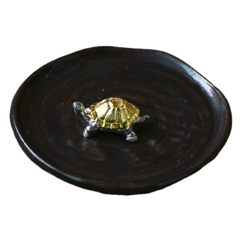 Богатая Броня Боковая линия благовония рука неуклюжая грубая керамика благовония ладан пепельница сплав маленькая черепаха благовония Творческий ежедневная линия курильница