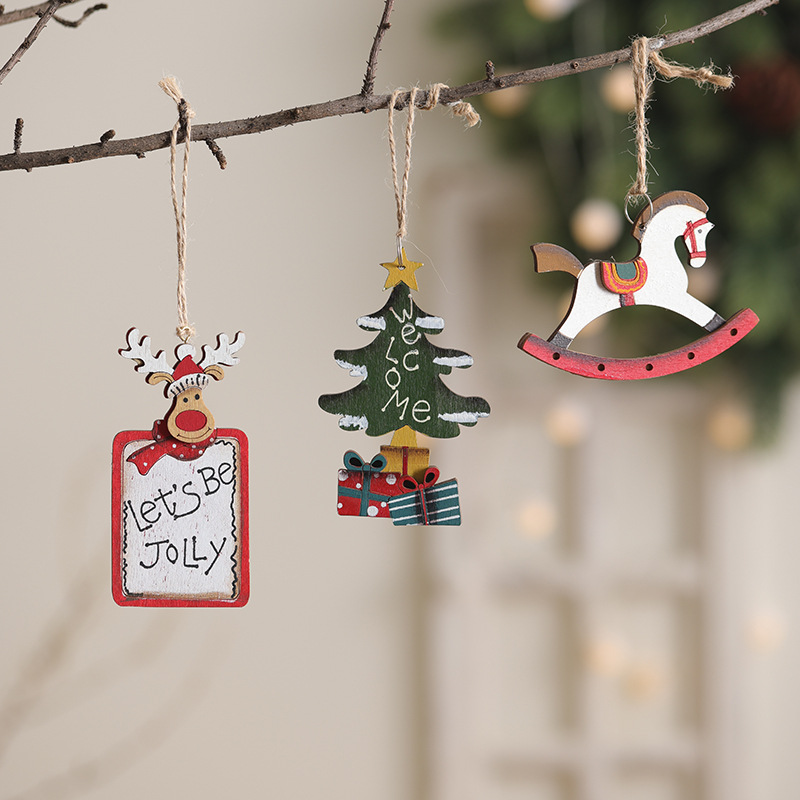 Nuevos productos transfronterizos colgantes de madera de Navidad árbol de Navidad alce automóvil casa colgantes colgantes decoraciones de Navidad