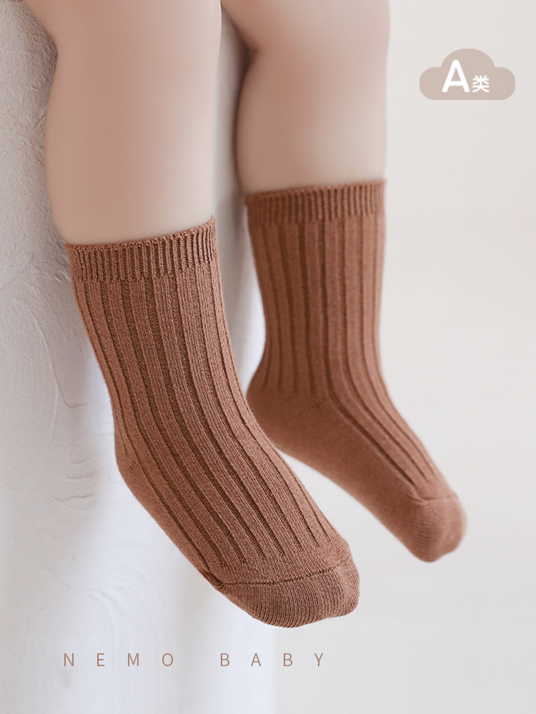 Calcetines para niños primavera Otoño e Invierno doble aguja calcetines de bebé lisos de color sólido Corea del Sur niños y niñas Niños medianos y grandes calcetines de algodón de media pantorrilla