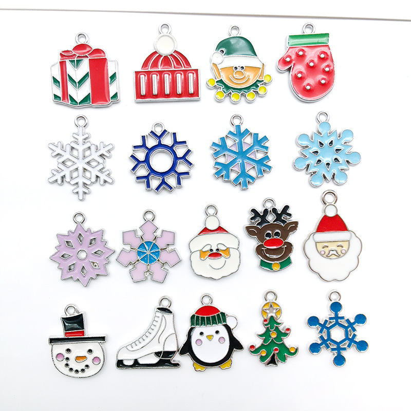 2g Weight Pendant Jewelry Making Type 16 * 21mm, 18 * 20mm, 18 * 21mm Jewelry Making Size DIY Jewelry Accessories Classification 1 Piece Quantity Alloy Material Christmas Festival Snowman, Snowflake, Elk Pattern Enamel Design Casual, Simple Style Style 1 Piece 16 * 21mm 18 * 20mm 18 * 21mm Alloy Snowman Snowflake Elk Pendant 2