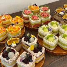 �W�t����Ľ˹��Ľ˹���Ɑ���������Kǧ����ƷС���c���b�в�����