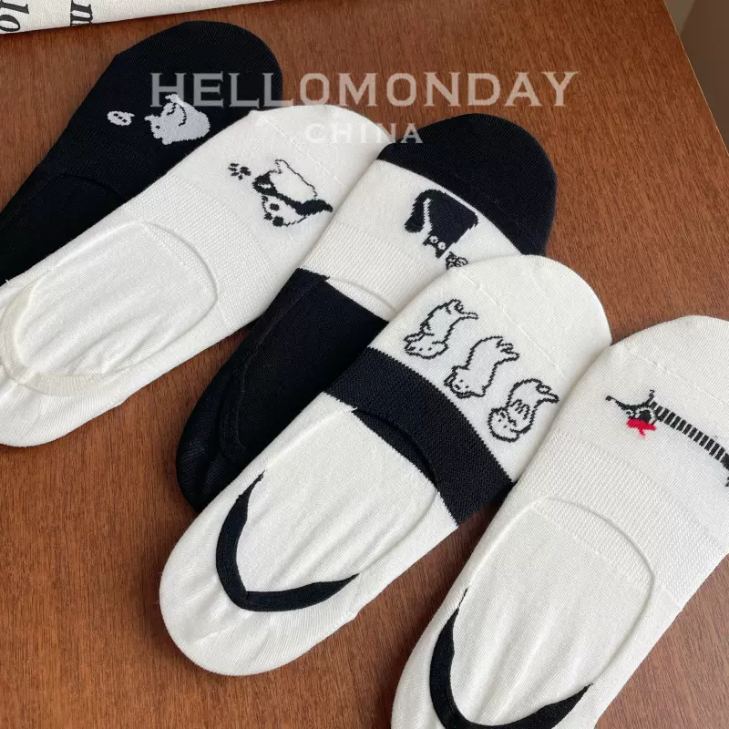 80229 诸暨袜子女春夏可爱卡通提花船袜防滑不掉跟黑白浅口隐形袜